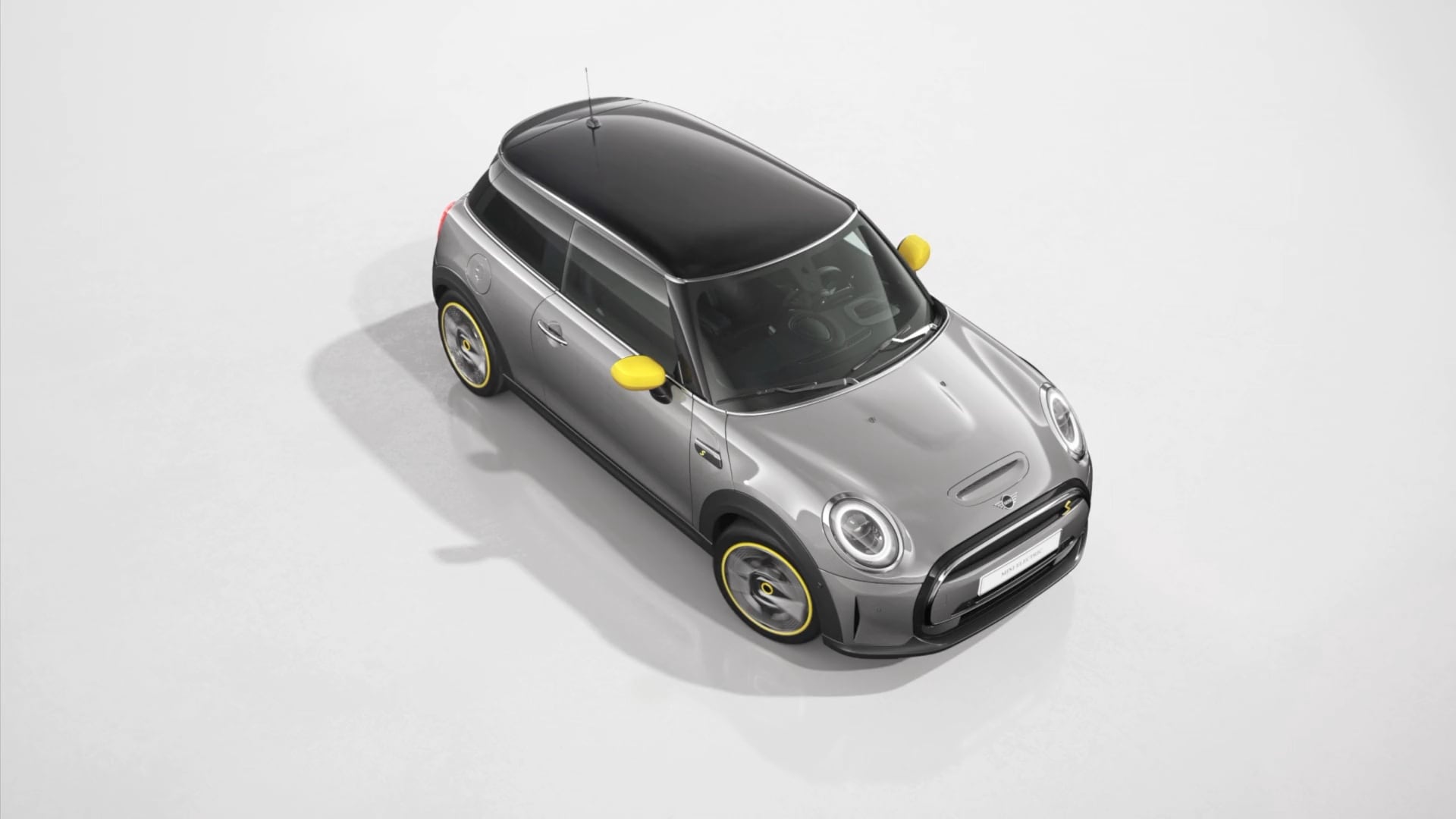 Trīsdurvju MINI Cooper SE – MINI Electric – transmisija