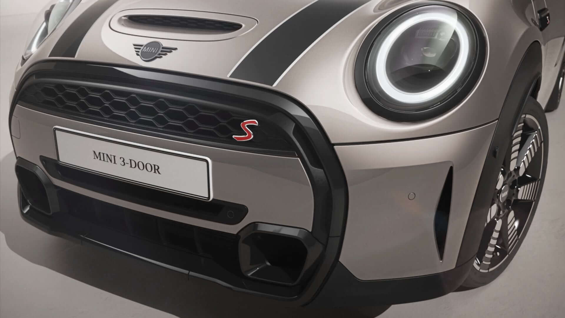 Trīsdurvju MINI Hatch – priekšpuses skats – Grey un Black krāsa