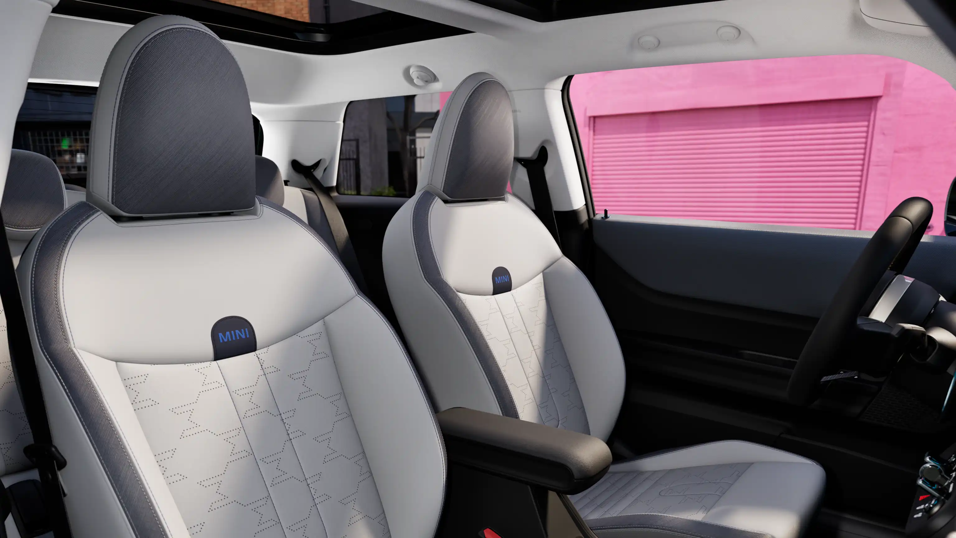 Trīsdurvju MINI Cooper – salons