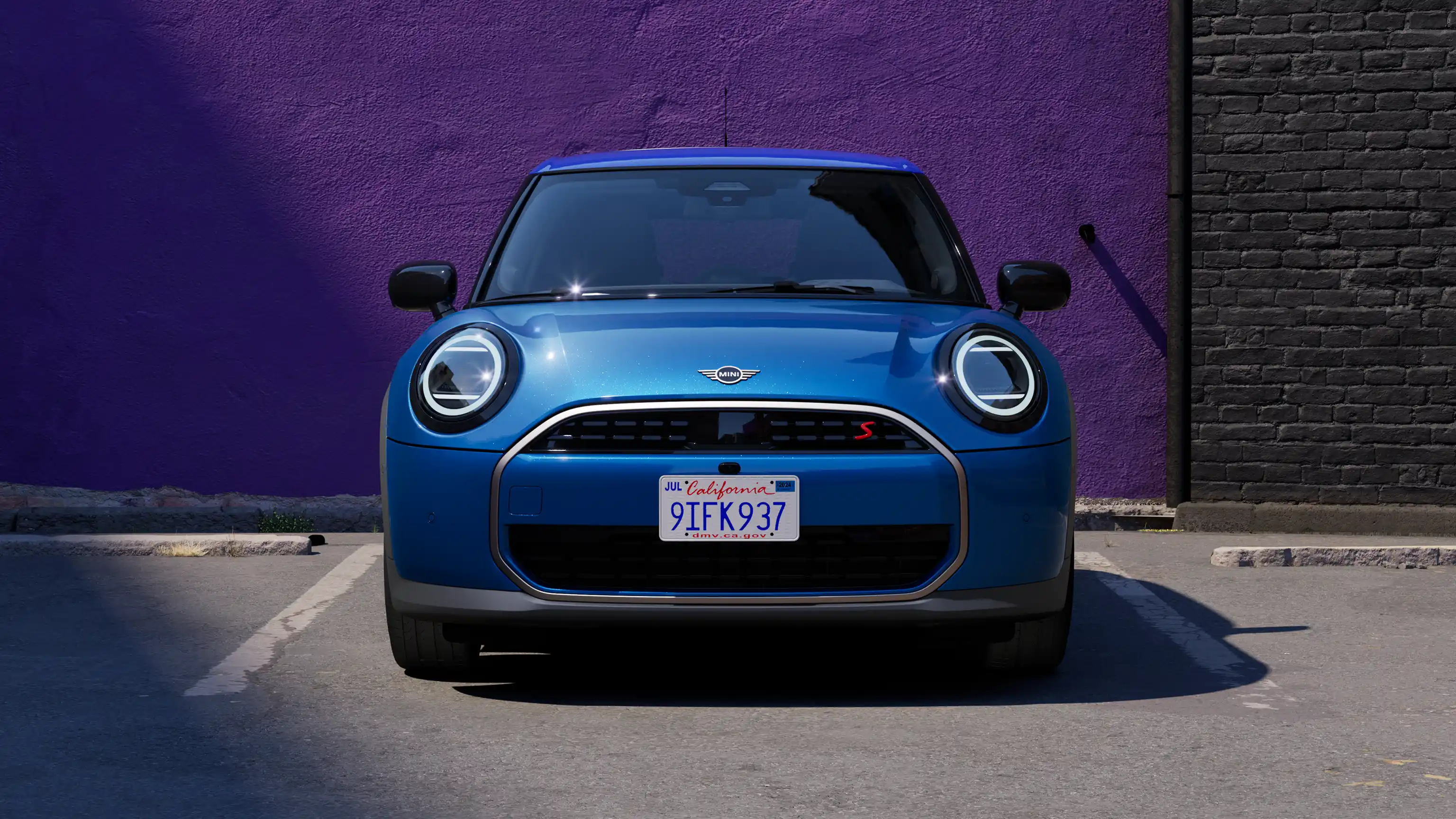 Piecdurvju MINI Cooper – Iconic dizains