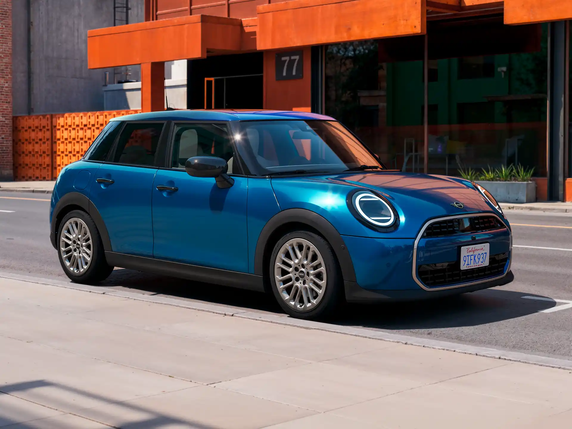 Piecdurvju MINI Cooper – dizains, video
