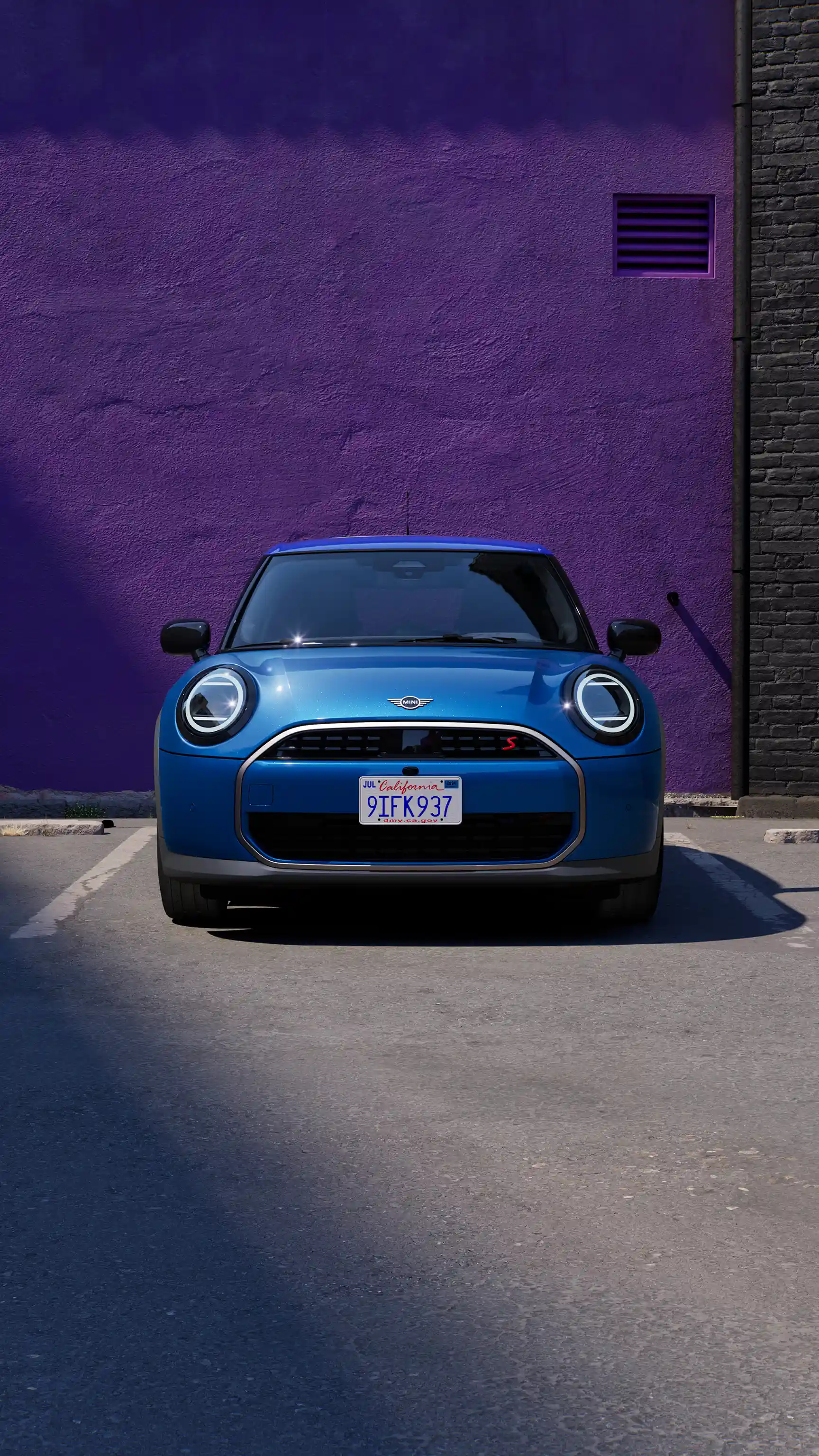 Piecdurvju MINI Cooper – virsbūve