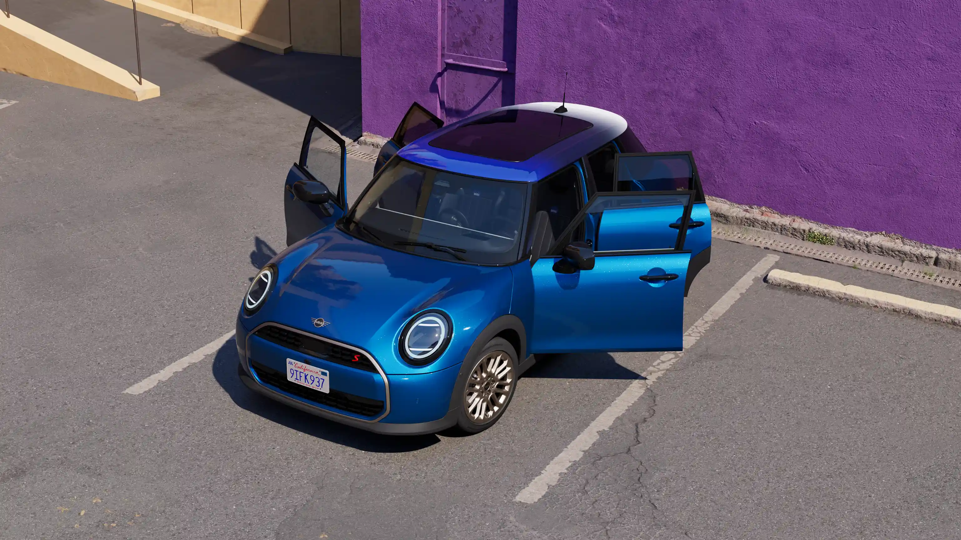 Piecdurvju MINI Cooper – atvērtas durvis