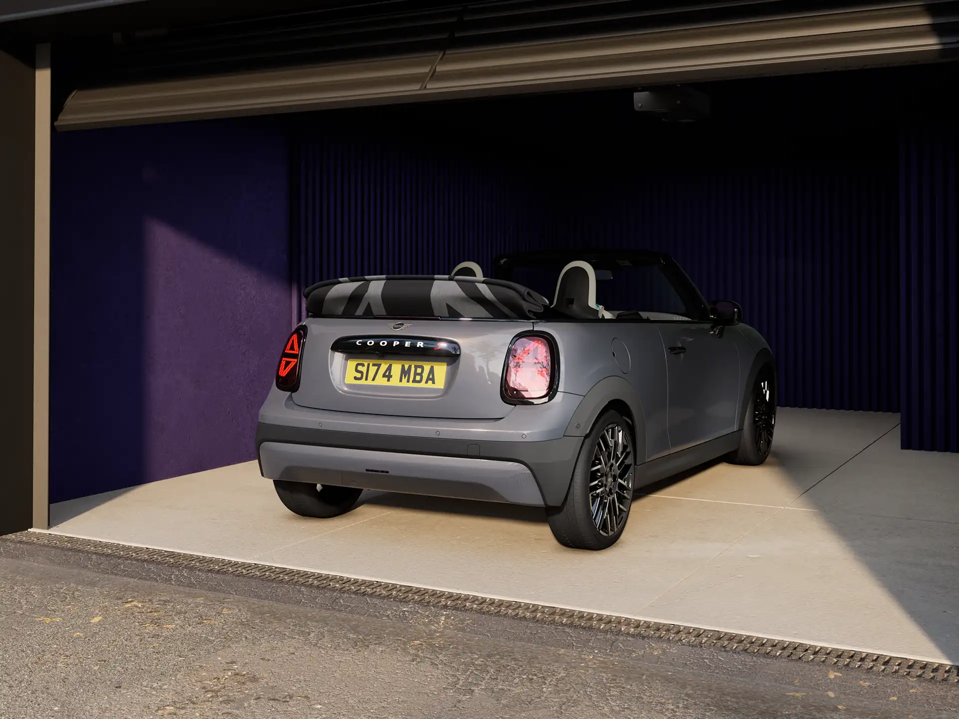 MINI Cooper Convertible – financial services reklāma