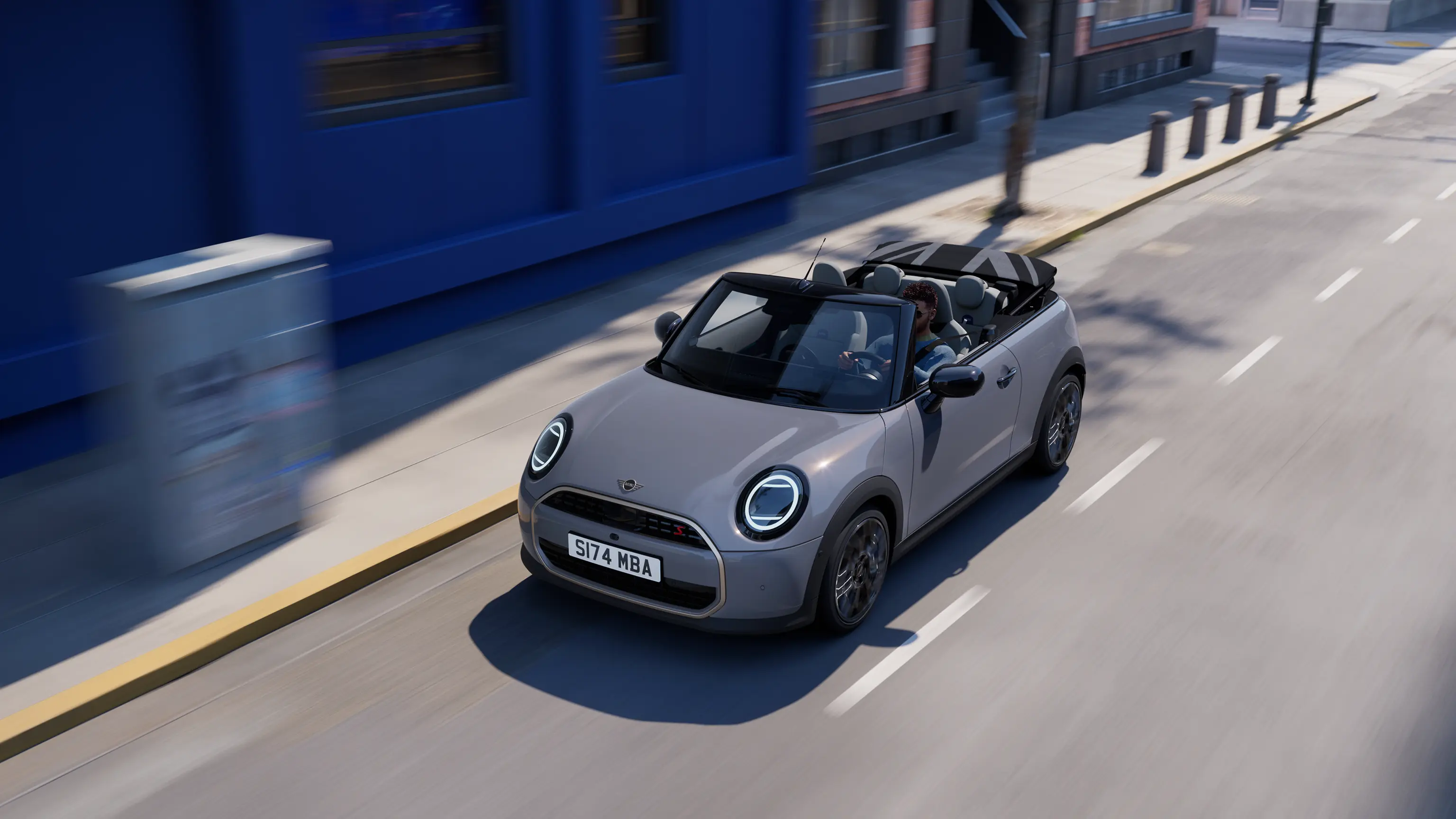 MINI Cooper Convertible – video