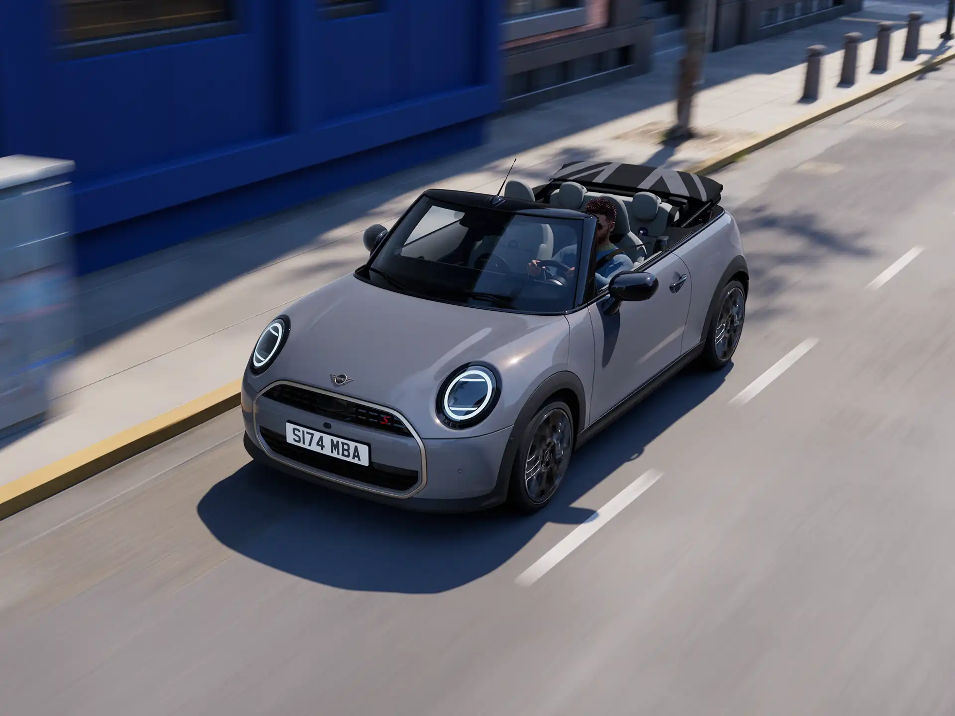 MINI Cooper Convertible – izmēģinājuma brauciena reklāma