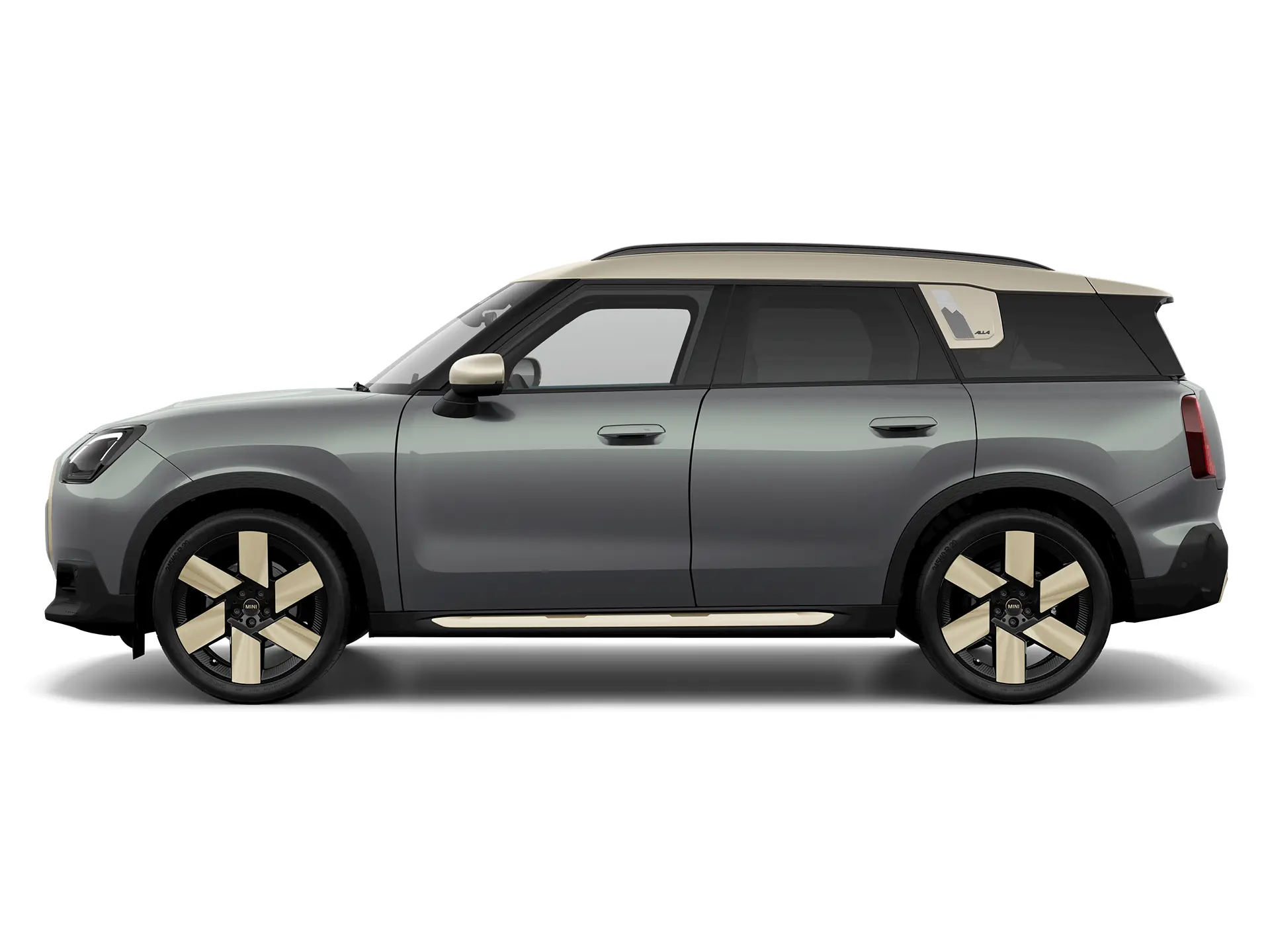 Pilnībā elektriskais MINI Countryman – sānskats