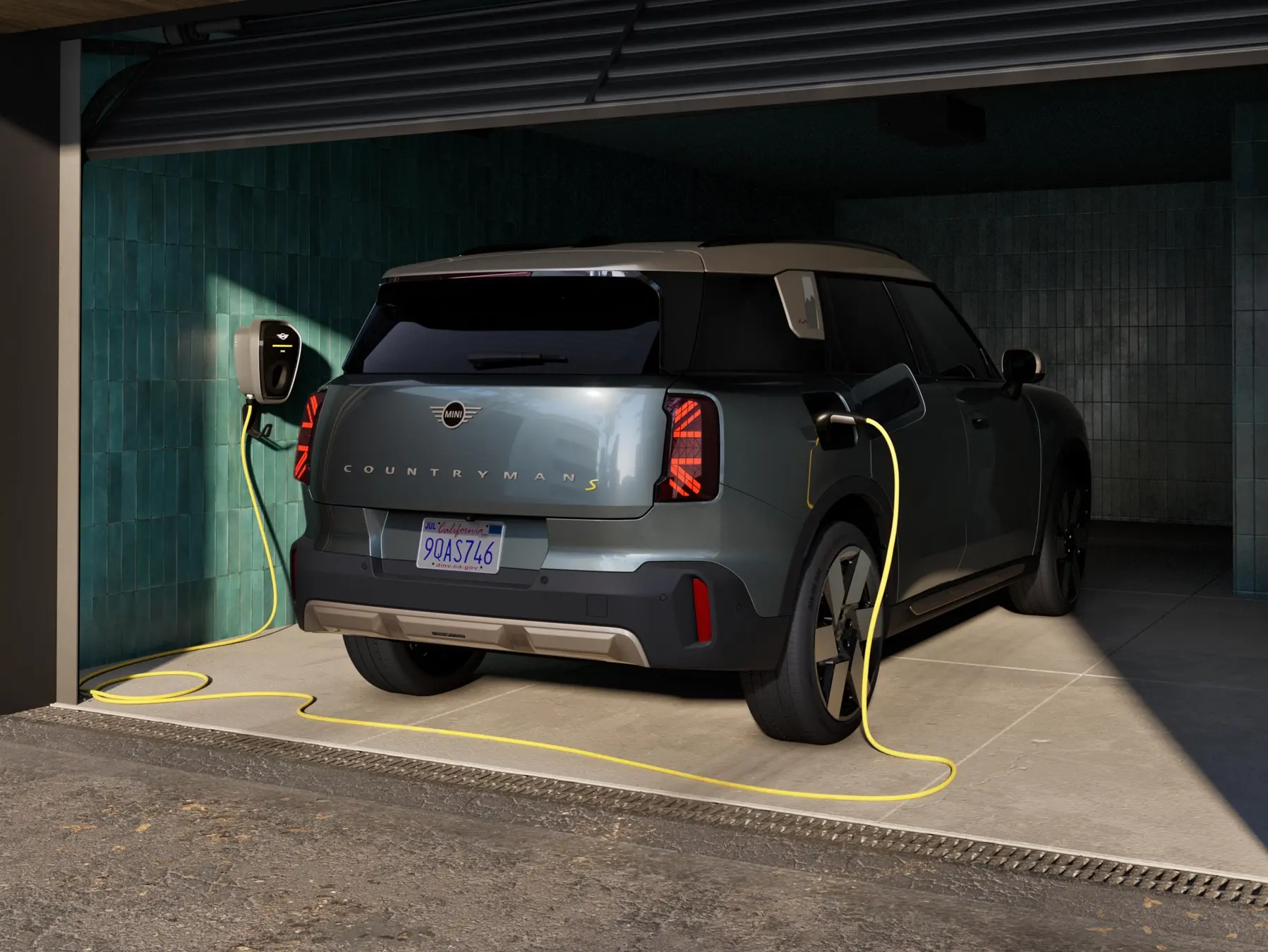 Pilnībā elektriskais MINI Countryman – aizmugures skats