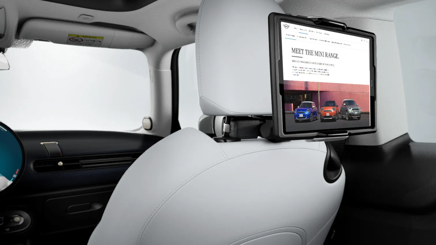 MINI Travel & Comfort sistēmas planšetdatoru turētājs PRO