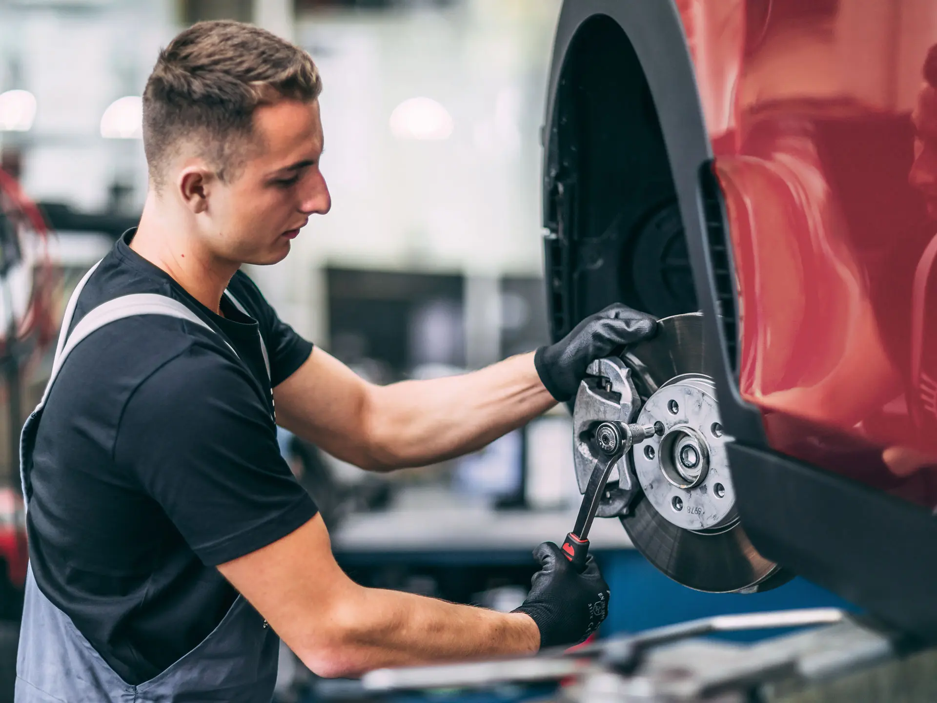 MINI bremžu serviss.