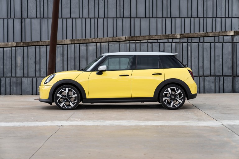 MINI Cooper C īpašais piedāvājums