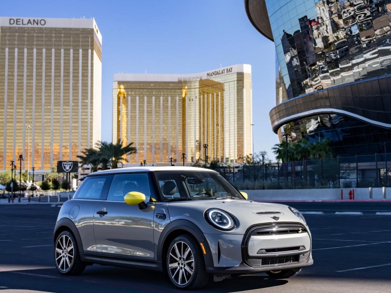 Mini e-mobilitāte – no Losandželosas līdz Lasvegasai – saglabājot vēsumu