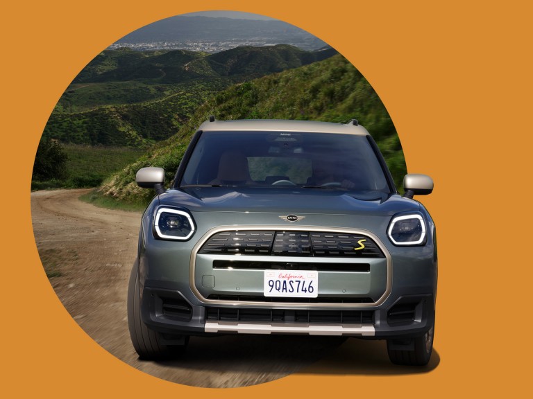 Pilnībā elektrisks MINI Countryman – braukšanas pieredze