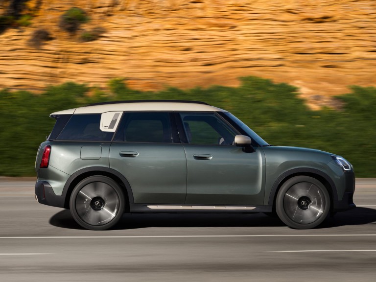 Pilnībā elektrisks MINI Countryman – braukšanas pieredze – All4