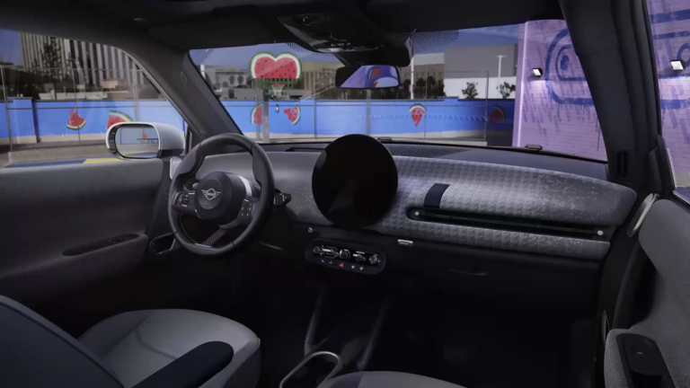 Trīsdurvju MINI Cooper – salons – ievads