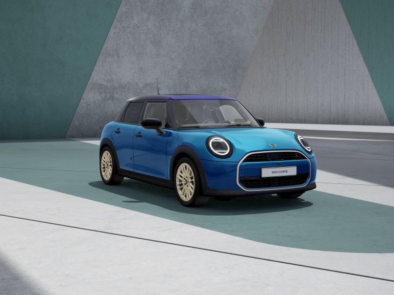 Piecdurvju MINI Cooper – pielāgošana – izraudzītas stila kolekcijas