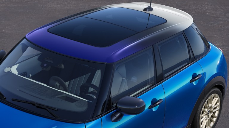 Piecdurvju MINI Cooper – virsbūve – jumta dizains