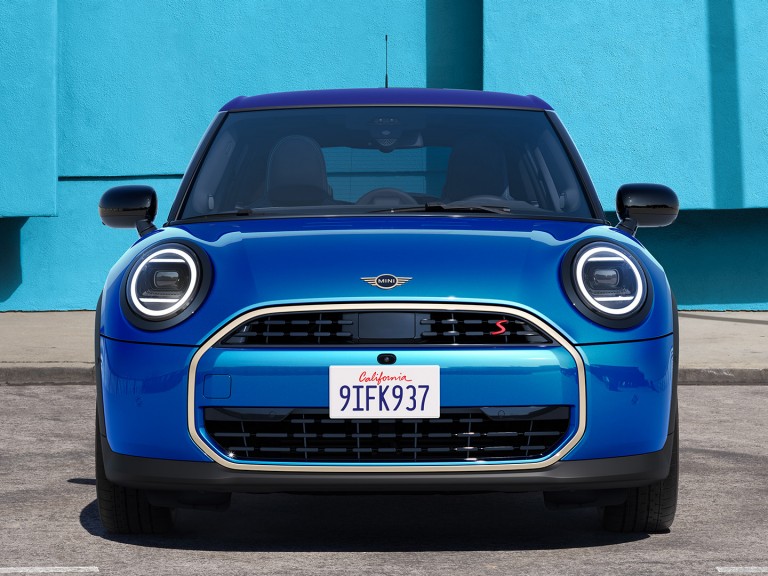 Piecdurvju MINI Cooper – Financial Services – līzings