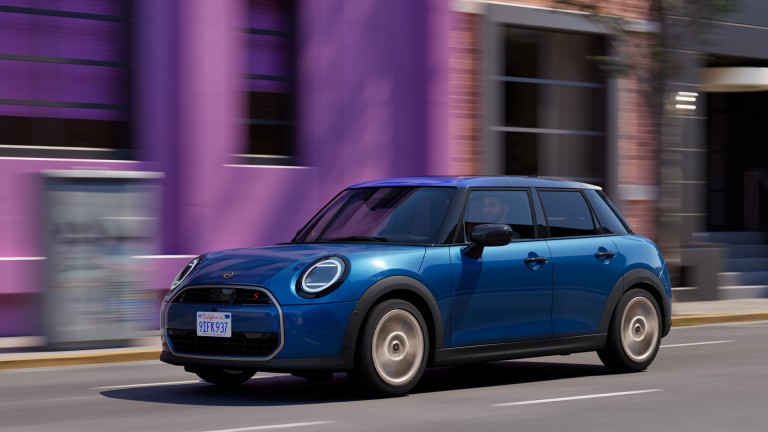 Piecdurvju MINI Cooper – Financial Services – pārskats – līzinga reklāma