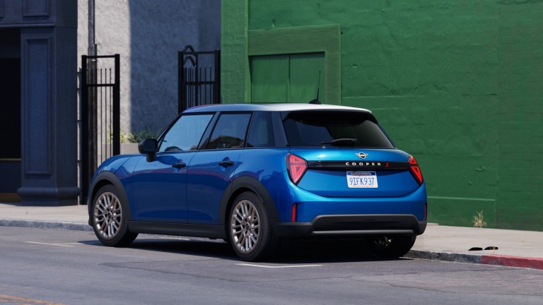 Piecdurvju MINI Cooper – Financial Services – pārskats – finansēšanas reklāma