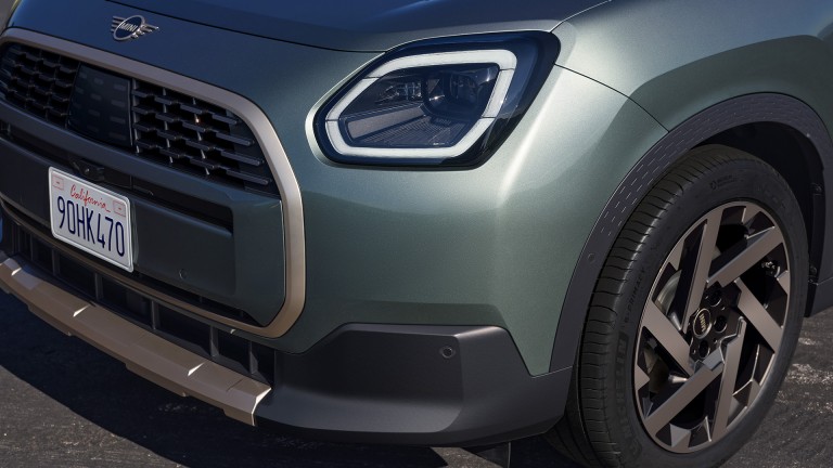 MINI Countryman – virsbūve – siluets